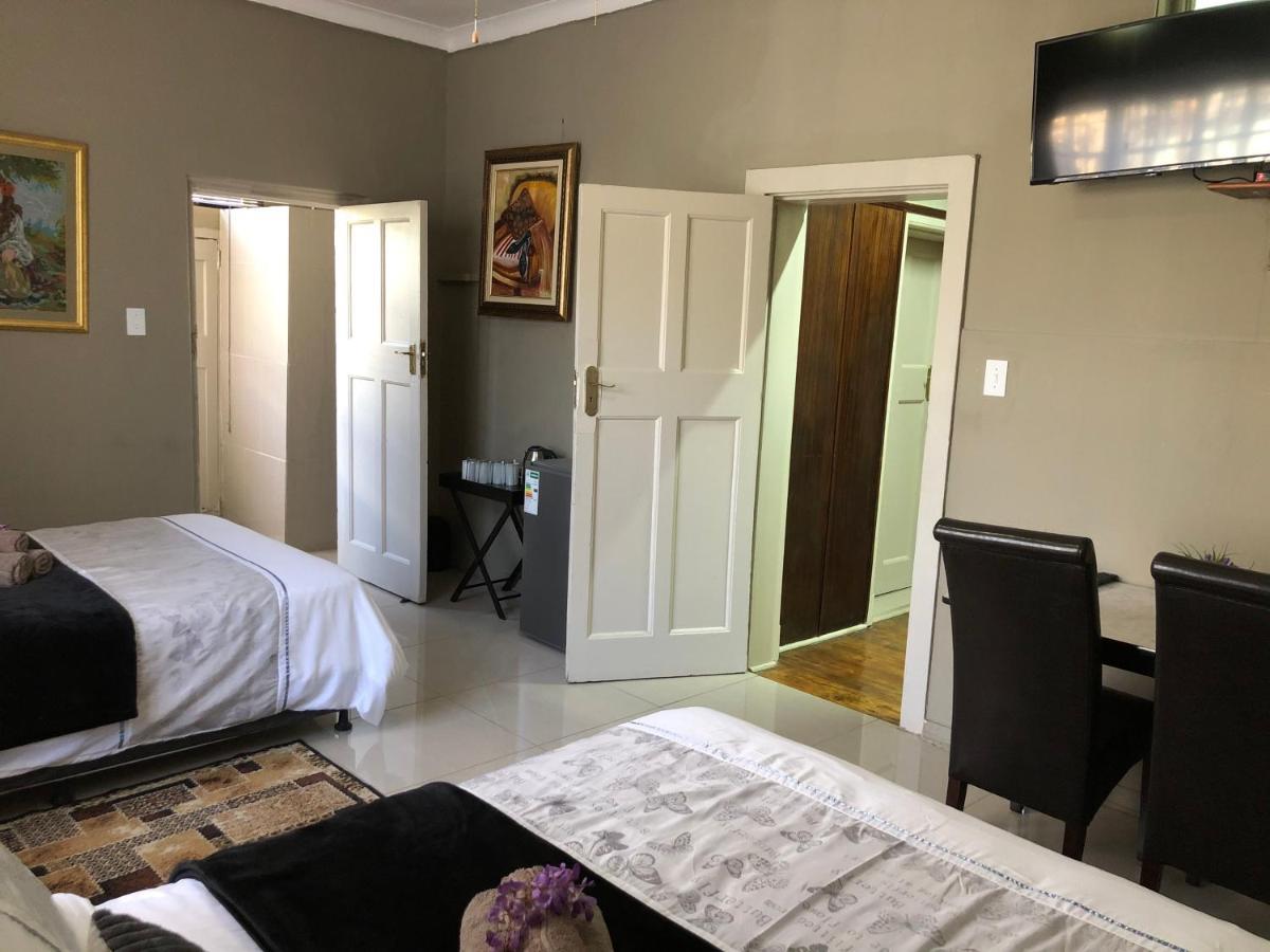 The Lavender Guesthouse Kroonstad Exterior foto